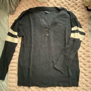 American Eagle button down sweater